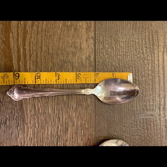 Rogers Bros spoons - Picture 7 of 7